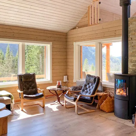 Awesome In Holiday home *